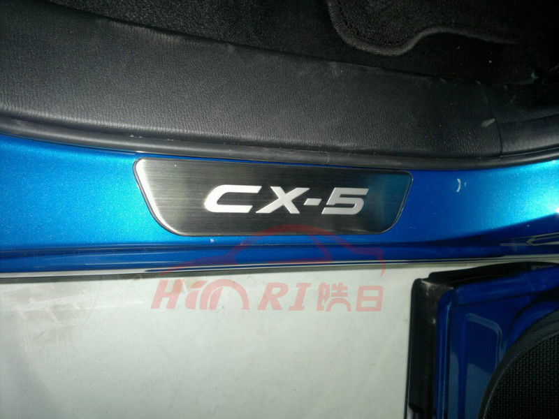 马自达CX-5带灯门槛条